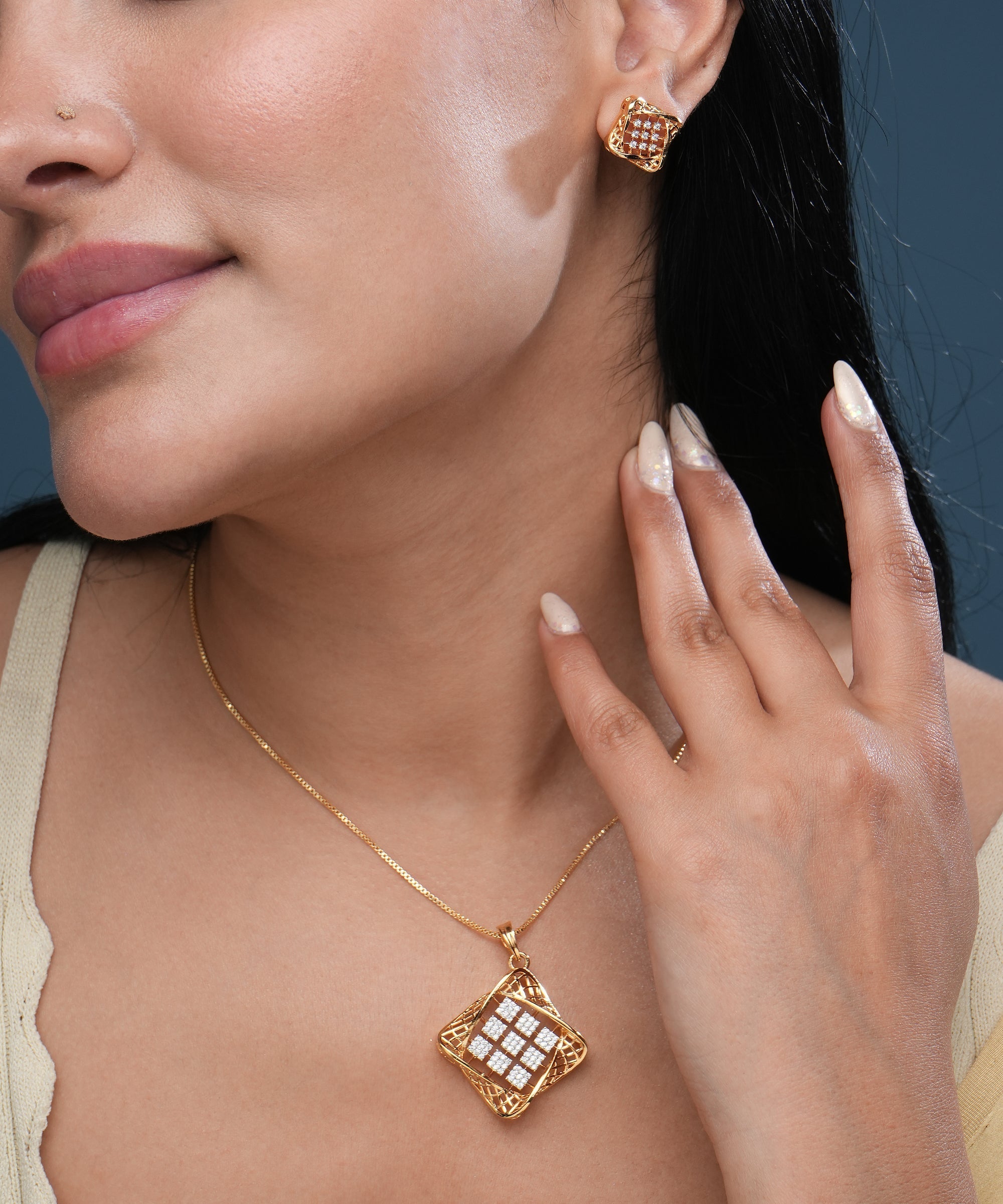 Damani Jewels Pendant Set for Women