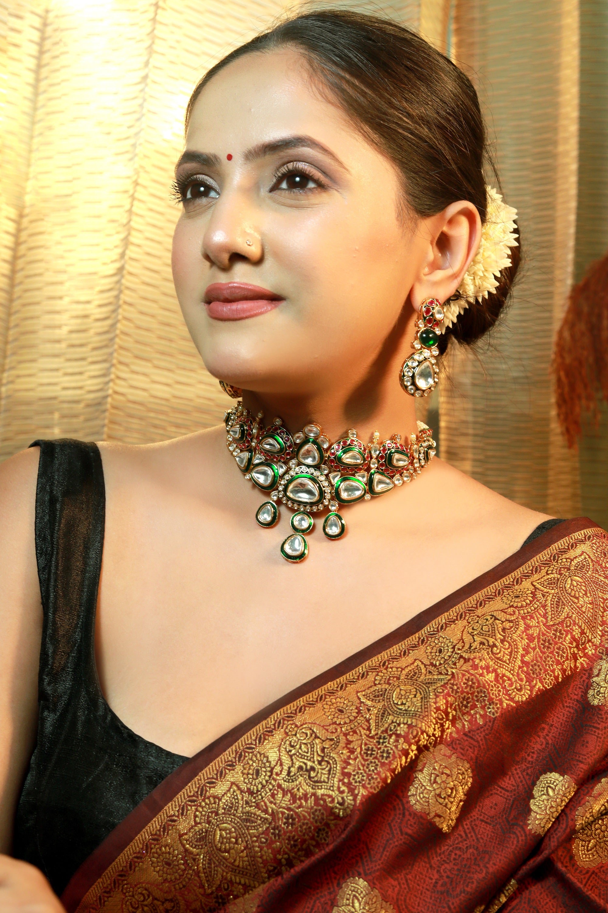 “Green and pink meenakari kundan choker necklace set with mirror polki stones and matching earrings – bridal Indian jewellery.”