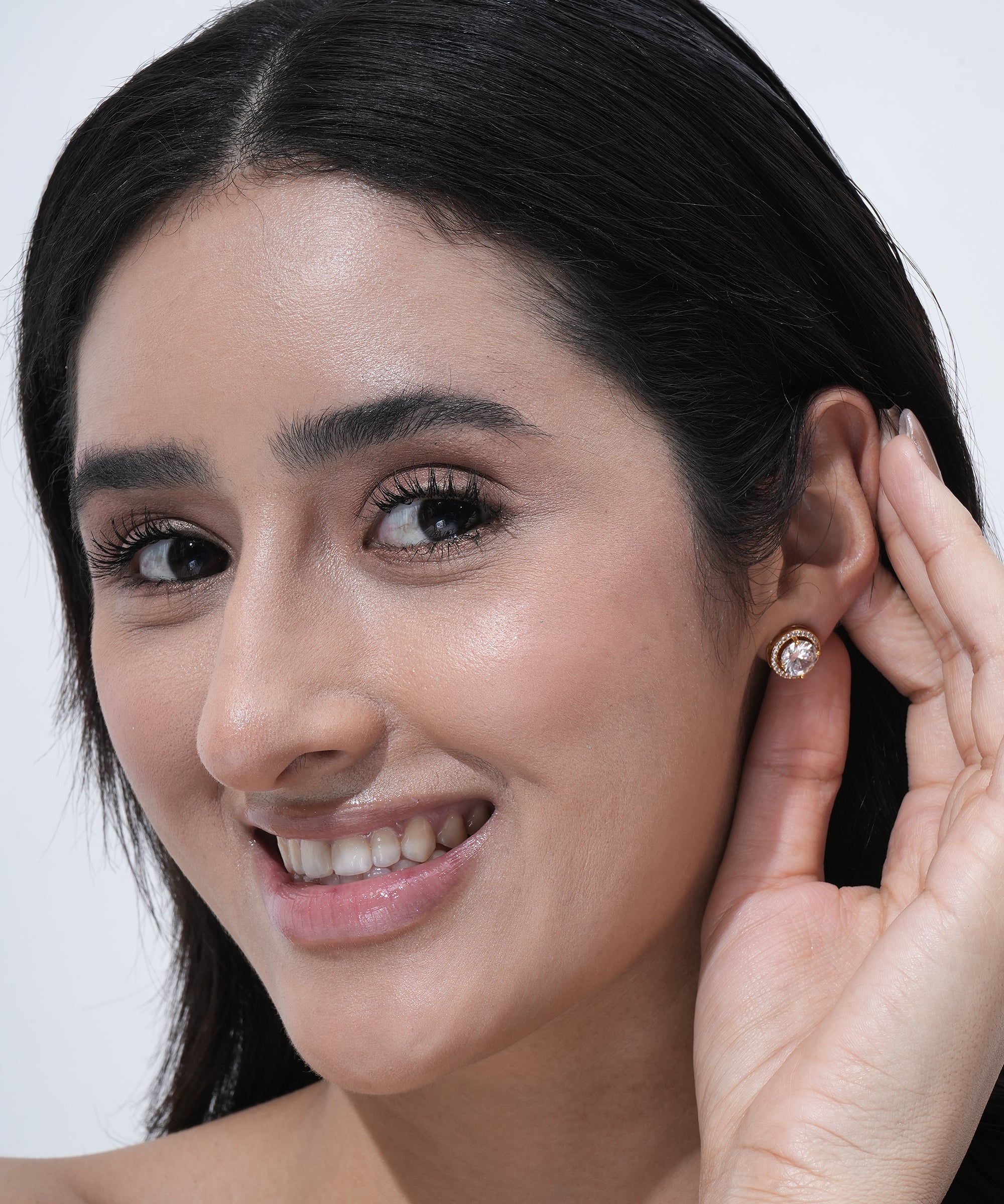 Elegant Gold-Tone Halo Stud Earrings with Round Cut Crystal
