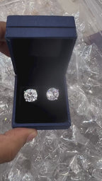 Unisex Diamond Stud Earrings Round Cut | Daily Wear